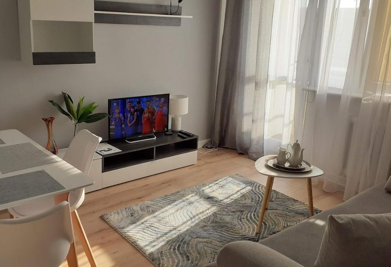Apartament M-3 Centrum 쳉스토호바 외부 사진